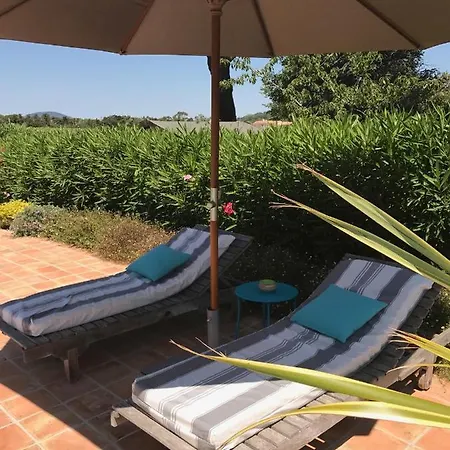Couette-café Les Salins - La Sassiere Saint-Tropez