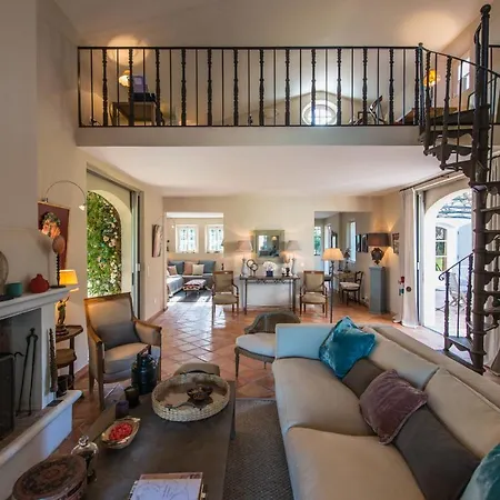 Les Salins - La Sassiere Bed & Breakfast Saint-Tropez